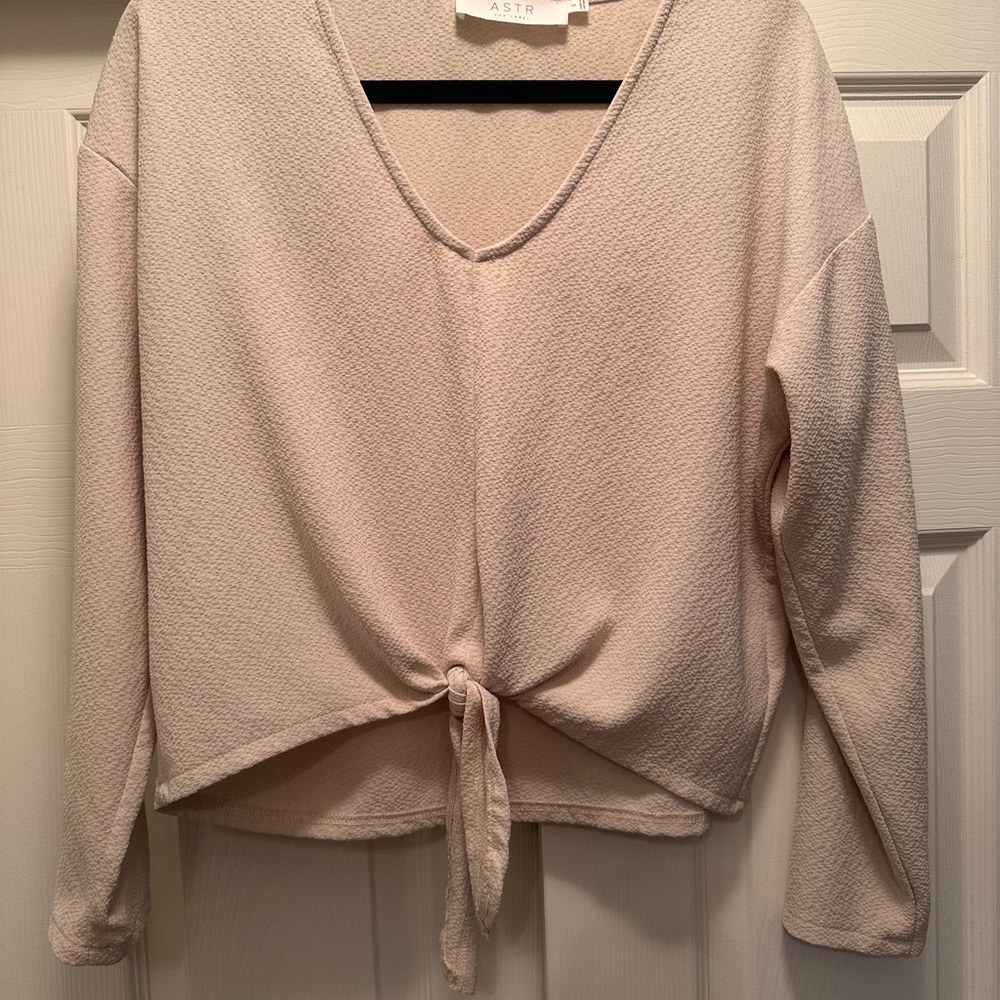 ASTR Soft Cream Tie-Front Blouse